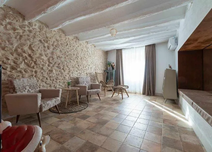 Casa De Ensueno En Almatret