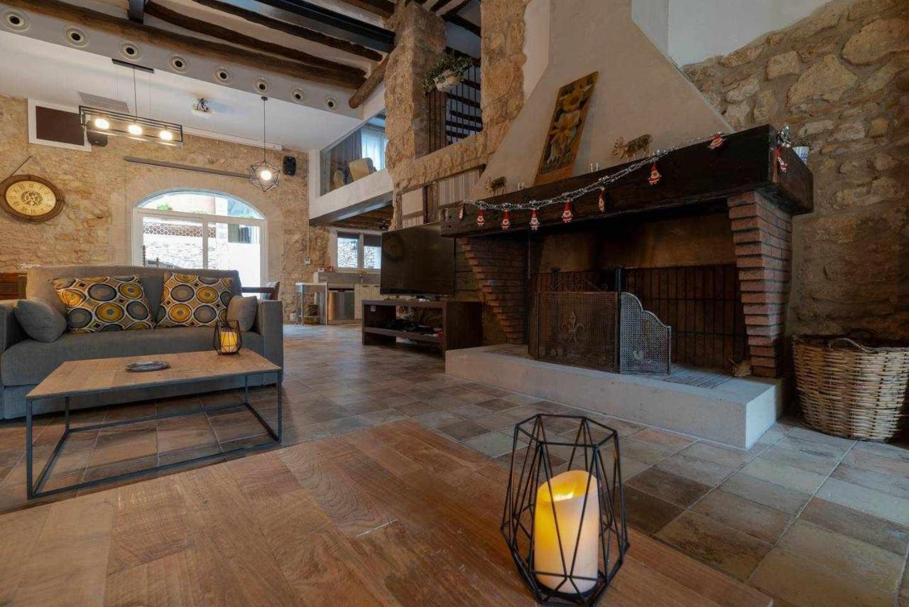 Casa De Ensueno En Almatret Riba-roja d'Ebre